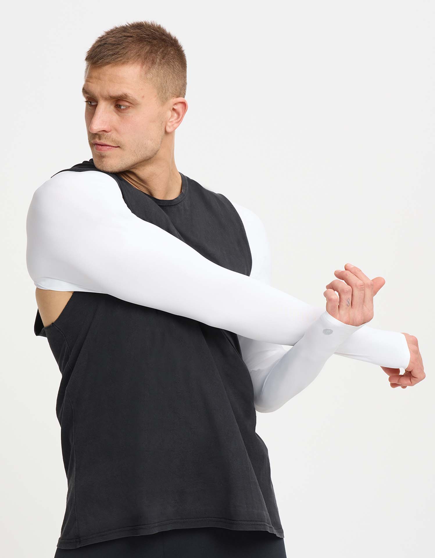 Men's Shoulder Wrap Cover UPF 50+ - Image 6